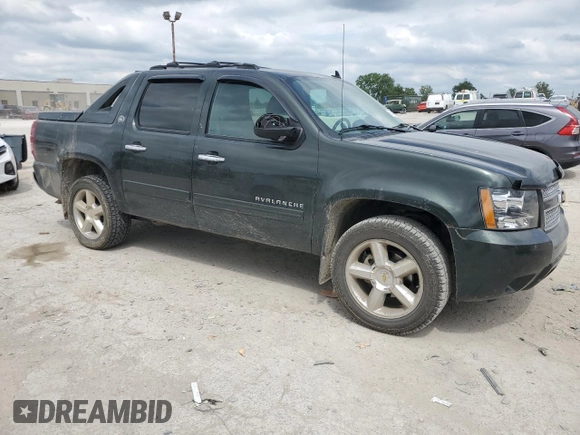 2013 Chevrolet Avalanche LS with VIN 3GNTKEE76DG215014, listed as a Copart auction lot 66491494 with 195,687 mi miles and Non Repairable. Bid and sale history available at carsss.com. Image 4.