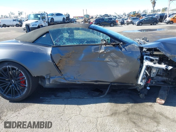 2024 Aston Martin DB12 z VIN SCFRMFGWXRGM13607, wystawiony jako IAAI lot #41380304 z przebiegiem Nie podano mil oraz . Historia ofert i sprzedaży dostępna na DreamBid. Obrazek 13.