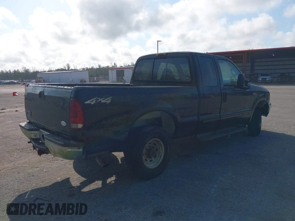 2000 Ford F-250 XL with VIN 1FTNX21F7YEC30939, listed as a IAAI auction lot 41495195 with 251,123 mi miles and . Bid and sale history available at DreamBid. Image 4.