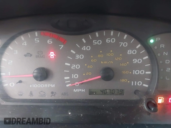 2002 Toyota Sequoia SR5 with VIN 5TDZT34A72S136628, listed as a IAAI auction lot 41978559 with 407,079 mi miles and . Bid and sale history available at DreamBid. Image 7.