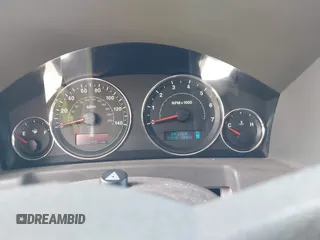 2007 Jeep Commander Overland with VIN 1J8HG68257C658874, listed as a IAAI auction lot 41738794 with 236,096 mi miles and . Bid and sale history available at DreamBid. Image 7.