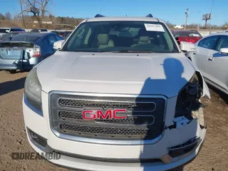2016 GMC Acadia SLT with VIN 1GKKRSKD8GJ194134, listed as a IAAI auction lot 41680902 with 95,843 mi miles. Bid and sale history available at carsss.com. Image 12.