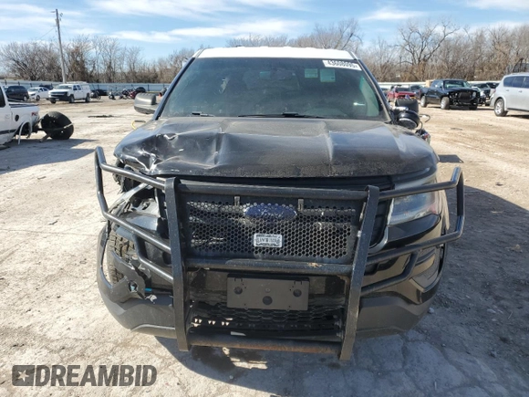 2017 Ford Police Interceptor Utility z VIN 1FM5K8AR0HGC25724, wystawiony jako Copart lot #43608095 z przebiegiem Nie podano mil oraz Szkody całkowita. Historia ofert i sprzedaży dostępna na DreamBid. Obrazek 5.
