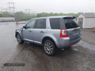 2008 Land Rover LR2 HSE with VIN SALFT24N48H098359, listed as a IAAI auction lot 42123864 with 131,551 mi miles and . Bid and sale history available at DreamBid. Image 3.