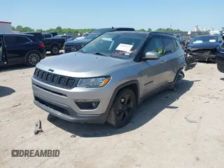2018 Jeep Compass Latitude with VIN 3C4NJDBB3JT304145, listed as a IAAI auction lot 42008241 with 52,642 mi miles and . Bid and sale history available at DreamBid. Image 17.