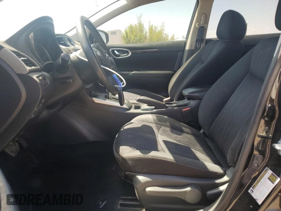 2018 Nissan Sentra SV z VIN 3N1AB7AP5JL654003, wystawiony jako Copart lot #52981475 z przebiegiem 83 616 mil mil oraz Szkoda całkowita • Salvage title. Historia ofert i sprzedaży dostępna na DreamBid. Obrazek 7.