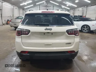 2019 Jeep Compass Latitude with VIN 3C4NJCBB8KT685910, listed as a IAAI auction lot 42423224 with 70,236 mi miles and . Bid and sale history available at DreamBid. Image 16.