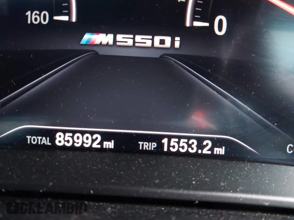 2019 BMW 5 Series M550i xDrive with VIN WBAJB9C57KB289439, listed as a IAAI auction lot 40634389 with 85,992 mi miles and . Bid and sale history available at DreamBid. Image 16.