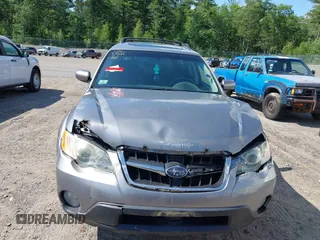 2009 Subaru Outback Limited with VIN 4S4BP66C697333795, listed as a IAAI auction lot 42640542 with 164,714 mi miles and . Bid and sale history available at DreamBid. Image 6.