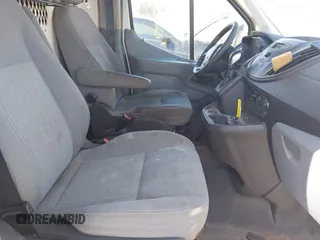 2015 Ford Transit Cargo z VIN 1FTNR1ZM1FKA46909, wystawiony jako IAAI lot #42092389 z przebiegiem 216 806 mil mil oraz . Historia ofert i sprzedaży dostępna na DreamBid. Obrazek 5.