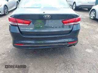 2016 Kia Optima LX z VIN 5XXGT4L37GG087200, wystawiony jako IAAI lot #42456982 z przebiegiem 86 910 mil mil oraz . Historia ofert i sprzedaży dostępna na DreamBid. Obrazek 17.