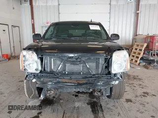 2011 GMC Yukon Denali with VIN 1GKS2EEF2BR258374, listed as a IAAI auction lot 41653820 with 227,468 mi miles. Bid and sale history available at carsss.com. Image 12.