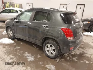 2019 Chevrolet Trax LT z VIN 3GNCJLSB9KL345048, wystawiony jako IAAI lot #41599824 z przebiegiem Nie podano mil oraz . Historia ofert i sprzedaży dostępna na DreamBid. Obrazek 3.