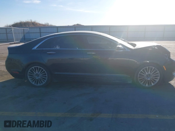 2013 Lincoln MKZ z VIN 3LN6L2G94DR817880, wystawiony jako IAAI lot #41790309 z przebiegiem 167 761 mil mil oraz . Historia ofert i sprzedaży dostępna na DreamBid. Obrazek 13.