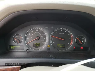 2005 Volvo S80 with VIN YV1TH592251410365, listed as a Copart auction lot 44717185 with 194,994 mi miles and Clean Title. Bid and sale history available at carsss.com. Image 9.
