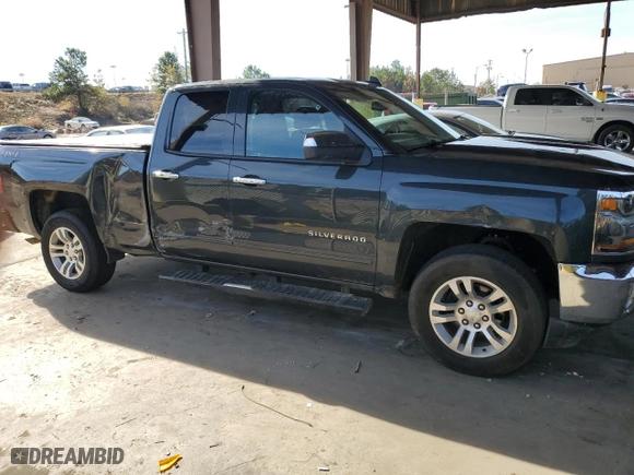 2018 Chevrolet Silverado 1500 LT with VIN 1GCVKREH9JZ146932, listed as a Copart auction lot 81349814 with 177,419 mi miles and Salvage Title. Bid and sale history available at carsss.com. Image 4.