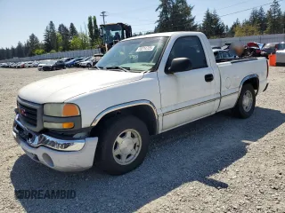 2003 GMC Sierra 1500 Work Truck z VIN 1GTEC14X13Z306893, wystawiony jako Copart lot #55214725 z przebiegiem 139 338 mil mil oraz Czysty tytuł • Clean title. Historia ofert i sprzedaży dostępna na DreamBid. Obrazek 1.