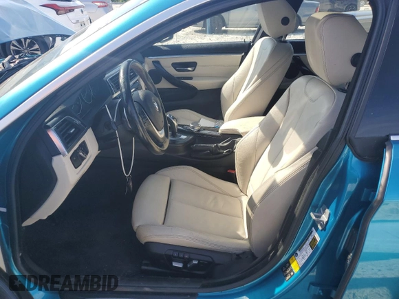2019 BMW 4 Series 430i xDrive with VIN WBA4J3C55KBL05909, listed as a Copart auction lot 61330605 with 108,983 mi miles and Salvage title. Bid and sale history available at DreamBid. Image 7.