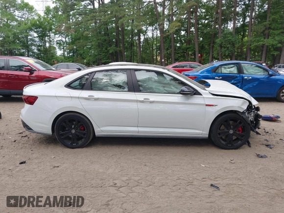 2022 Volkswagen Jetta GLI Autobahn with VIN 3VW2T7BU1NM028092, listed as a IAAI auction lot 42430756 with 20,666 mi miles and . Bid and sale history available at DreamBid. Image 14.