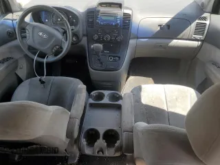 2008 Kia Sedona LX with VIN KNDMB233886230455, listed as a Copart auction lot 61481844 with 222,538 mi miles and Non Repairable. Bid and sale history available at carsss.com. Image 8.