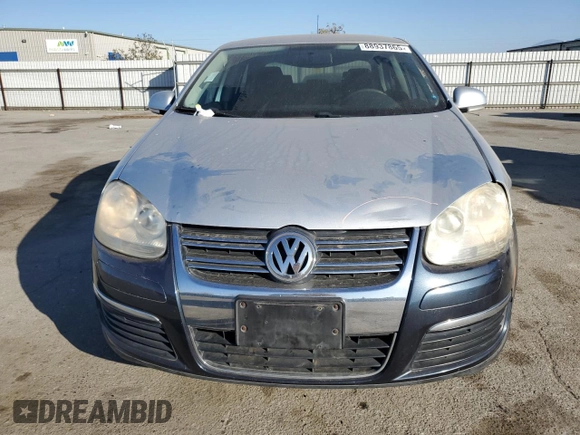 2010 Volkswagen Jetta Sedan S with VIN 3VWJZ7AJ3AM003870, listed as a Copart auction lot 88937865 with 186,273 mi miles and Salvage Title. Bid and sale history available at carsss.com. Image 5.