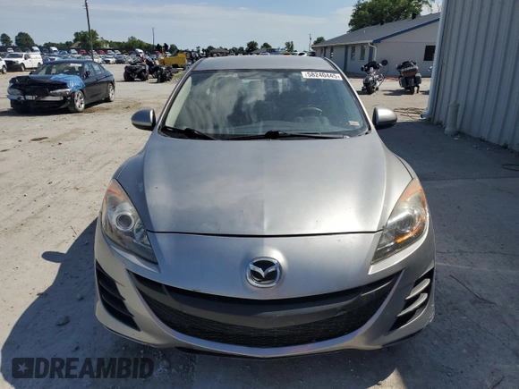 2011 Mazda 3 i Touring z VIN JM1BL1VF4B1370996, wystawiony jako Copart lot #58240445 z przebiegiem 143 634 mil mil oraz Czysty tytuł • Clean title. Historia ofert i sprzedaży dostępna na DreamBid. Obrazek 5.