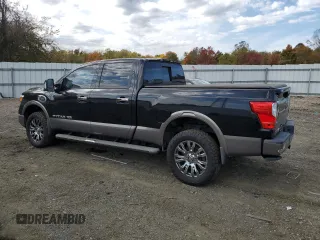 2017 Nissan Titan XD SV with VIN 1N6BA1F4XHN518005, listed as a Copart auction lot 75905924 with 51,938 mi miles and Clean Title. Bid and sale history available at carsss.com. Image 2.