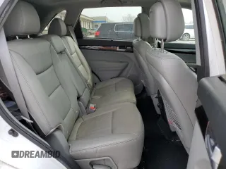 2014 Kia Sorento SX z VIN 5XYKWDA7XEG465848, wystawiony jako Copart lot #53256035 z przebiegiem 76 457 mil mil oraz Szkoda całkowita • Salvage title. Historia ofert i sprzedaży dostępna na DreamBid. Obrazek 11.