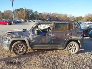 2021 Jeep Renegade Jeepster with VIN ZACNJDAB3MPM12310, listed as a IAAI auction lot 40997587 with 125,165 mi miles and . Bid and sale history available at DreamBid. Image 14.