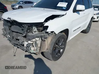 2018 Jeep Grand Cherokee High Altitude with VIN 1C4RJFCM4JC477519, listed as a IAAI auction lot 40688554 with 120,791 mi miles. Bid and sale history available at carsss.com. Image 6.