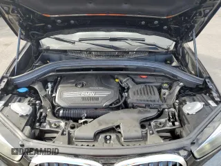 2022 BMW X1 xDrive28i z VIN WBXJG9C08N5V03613, wystawiony jako Copart lot #47483485 z przebiegiem 7 296 mil mil oraz Czysty tytuł • Clean title. Historia ofert i sprzedaży dostępna na DreamBid. Obrazek 12.