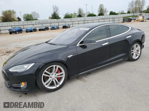 2015 Tesla Model S 85D with VIN 5YJSA1H42FF089907, listed as a Copart auction lot 53964335 with 70,386 mi miles and Salvage Title. Bid and sale history available at carsss.com. Image 1.