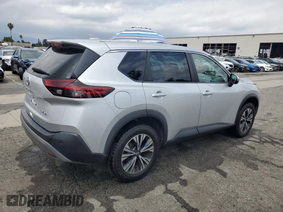 2022 Nissan Rogue SV with VIN 5N1BT3BB4NC680924, listed as a Copart auction lot 53915995 with 60,669 mi miles and Clean Title. Bid and sale history available at carsss.com. Image 3.