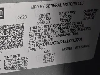 2024 GMC Hummer EV 3X with VIN 1GKB0RDC5RU100378, listed as a Copart auction lot 88601235 with 7,986 mi miles and Clean Title. Bid and sale history available at carsss.com. Image 10.