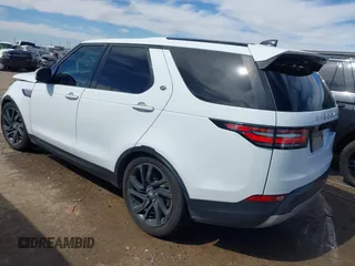 2018 Land Rover Discovery HSE Luxury z VIN SALRT2RV1JA075819, wystawiony jako IAAI lot #42157121 z przebiegiem 93 829 mil mil oraz . Historia ofert i sprzedaży dostępna na DreamBid. Obrazek 3.