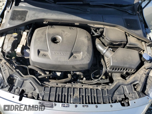 2018 Volvo V60 Dynamic with VIN YV140MEL4J2390449, listed as a Copart auction lot 46272124 with 124,513 mi miles. Bid and sale history available at carsss.com. Image 12.