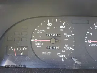 1998 Nissan Altima XE with VIN 1N4DL01D6WC244436, listed as a IAAI auction lot 42002866 with 173,633 mi miles and . Bid and sale history available at carsss.com. Image 15.