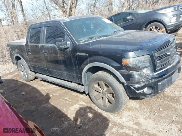 2013 Ford F-150 XL with VIN 1FTFW1EF3DFB16436, listed as a IAAI auction lot 41511840 with 121,865 mi miles. Bid and sale history available at carsss.com. Image 1.