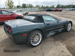 2000 Chevrolet Corvette with VIN 1G1YY32G4Y5121239, listed as a Copart auction lot 73692284 with 29,770 mi miles and Salvage Title. Bid and sale history available at carsss.com. Image 3.