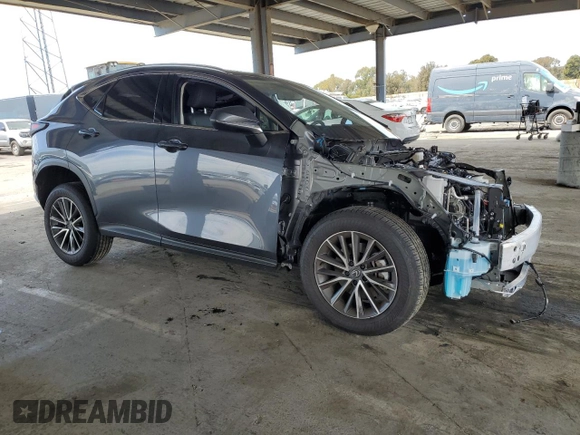 2025 Lexus NX 250 with VIN JTJADCAZ0S5024650, listed as a Copart auction lot 53031545 with 4,736 mi miles and Salvage title. Bid and sale history available at DreamBid. Image 4.
