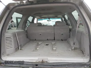 2001 Lincoln Navigator z VIN 5LMFU28R21LJ15849, wystawiony jako Copart lot #47623695 z przebiegiem 176 667 mil mil oraz Szkoda całkowita • Salvage title. Historia ofert i sprzedaży dostępna na DreamBid. Obrazek 6.