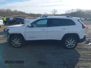 2017 Jeep Cherokee Limited z VIN 1C4PJMDS6HD217295, wystawiony jako IAAI lot #41625231 z przebiegiem 59 794 mil mil oraz . Historia ofert i sprzedaży dostępna na DreamBid. Obrazek 15.