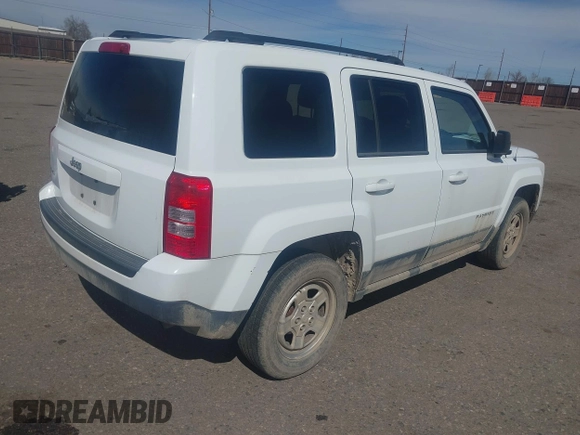 2012 Jeep Patriot Sport with VIN 1C4NJRBBXCD576424, listed as a IAAI auction lot 41823663 with 194,765 mi miles and . Bid and sale history available at carsss.com. Image 4.