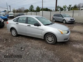 2009 Ford Focus SE with VIN 1FAHP35NX9W144711, listed as a Copart auction lot 53132105 with 108,678 mi miles and Clean Title. Bid and sale history available at carsss.com. Image 4.