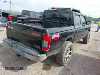 2000 Nissan Frontier XE z VIN 1N6ED27Y3YC413619, wystawiony jako IAAI lot #42468394 z przebiegiem 272 116 mil mil oraz . Historia ofert i sprzedaży dostępna na DreamBid. Obrazek 4.