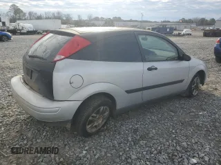 2000 Ford Focus ZX3 with VIN 3FAFP3132YR186996, listed as a Copart auction lot 41796565 with 185,283 mi miles and Salvage Title. Bid and sale history available at carsss.com. Image 3.
