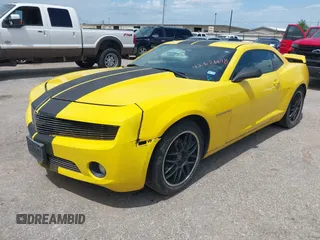 2011 Chevrolet Camaro 1LT with VIN 2G1FF1ED1B9155488, listed as a IAAI auction lot 42656018 with Not provided miles and . Bid and sale history available at DreamBid. Image 20.