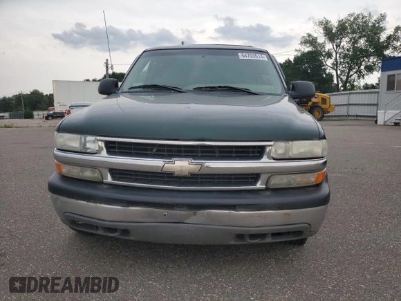 2001 Chevrolet Suburban LT with VIN 3GNFK16T31G255502, listed as a Copart auction lot 64703614 with 0 mi miles and Clean Title. Bid and sale history available at carsss.com. Image 5.