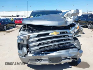2024 Chevrolet Silverado 1500 with VIN 2GCUDJED1R1196328, listed as a IAAI auction lot 41723487 with 41,073 mi miles and . Bid and sale history available at DreamBid. Image 13.
