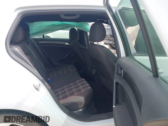 2019 Volkswagen GTI S z VIN 3VW6T7AU5KM020317, wystawiony jako IAAI lot #41790449 z przebiegiem 71 195 mil mil oraz . Historia ofert i sprzedaży dostępna na DreamBid. Obrazek 8.